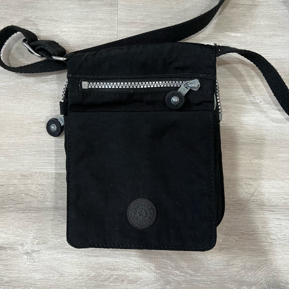 Kipling small crossbody